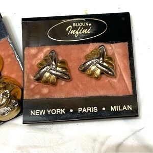 Vintage Bijoux Infini Clip Earrings ❤️